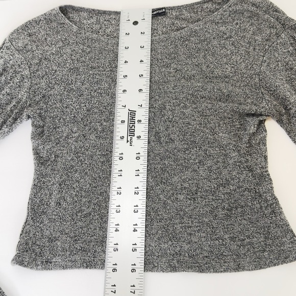 Brandy Melville Top Gray Cropped Long Sleeve Crew Neck - Picture 9 of 12